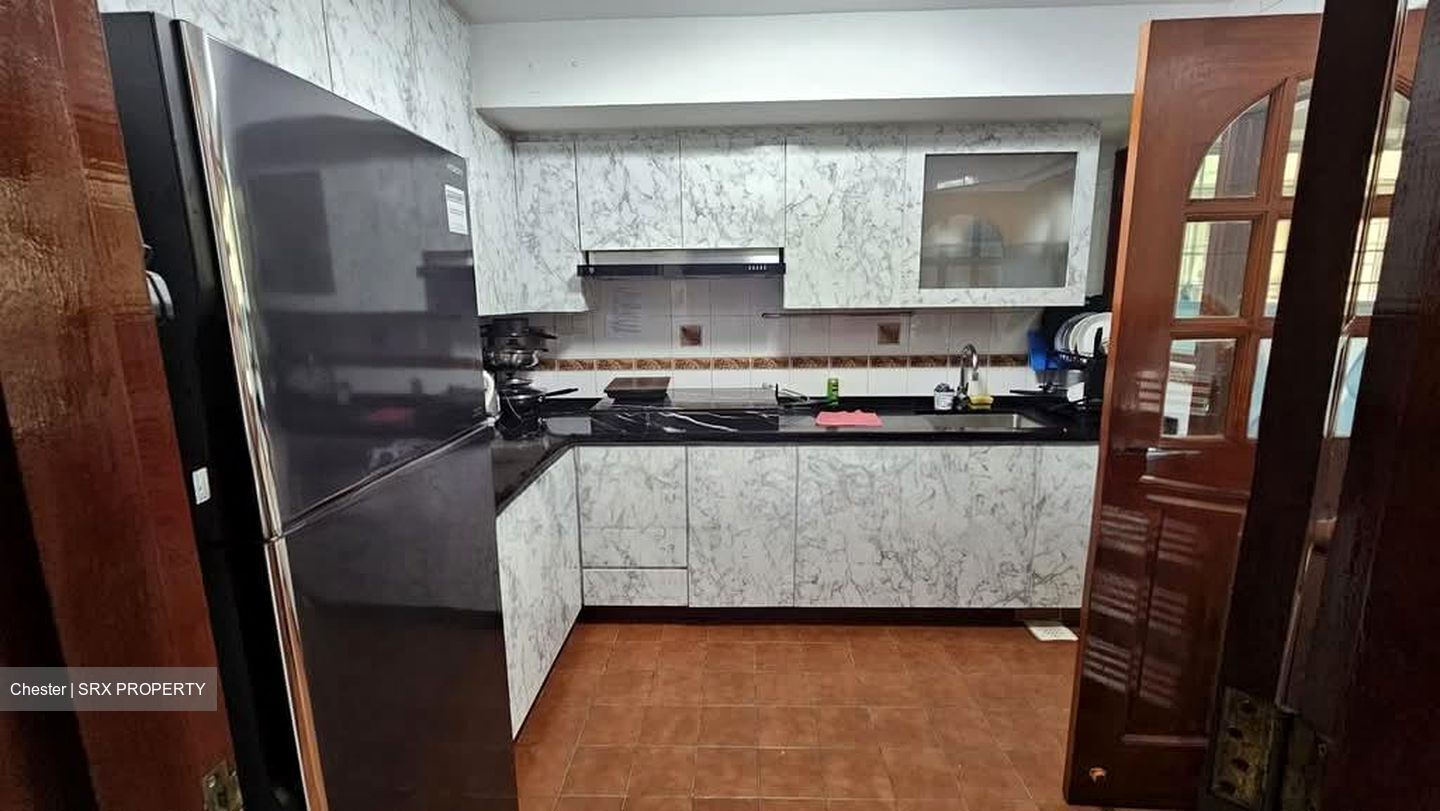 Melville Park (D18), Condominium #555242061